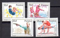 Deportes y Olimpiadas Polonia Nº 2926/29 (**)