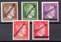 Austria Año 1945 Nº Yvert 534/38 (**) Algunos puntos negros en goma